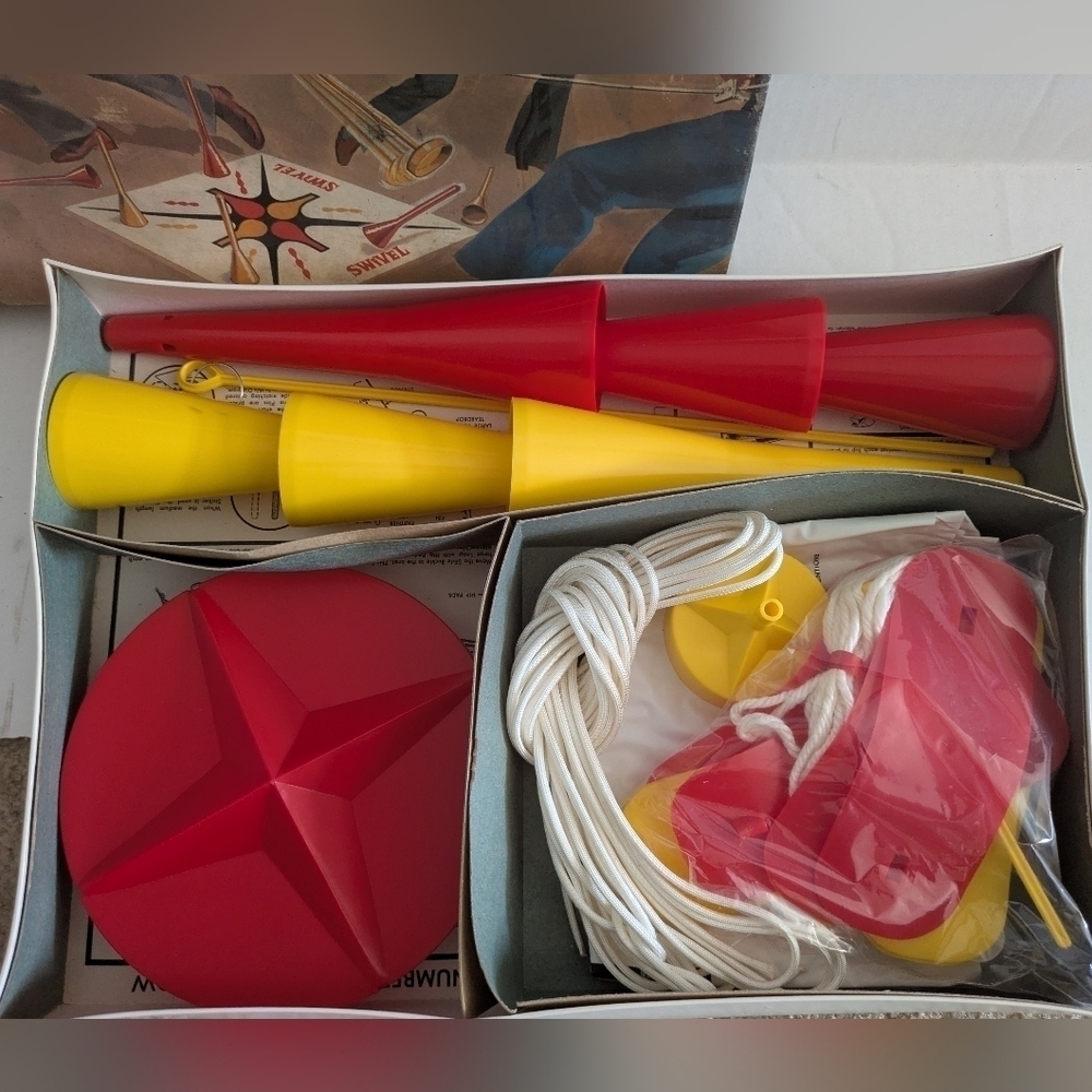 Vintage Swivel Game From 1972 - Picture 3 of 4